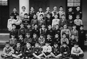 ECOLE JULES RENARD GARCONS 1948 CE1 M. ROUX